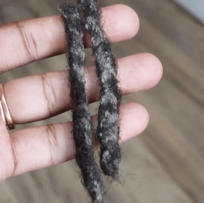 5 choses qui laissent de la poussière dans tes locks - My Pretty Locks